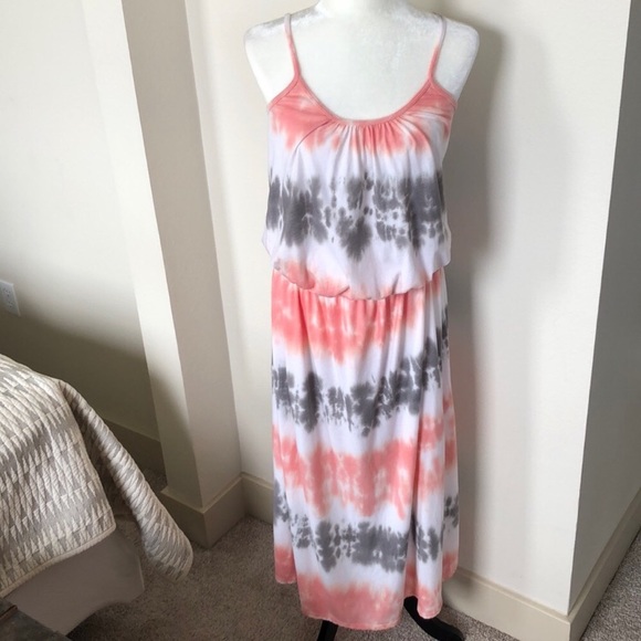 Like New Tie Dye Maxi Dress - Picture 1 of 6